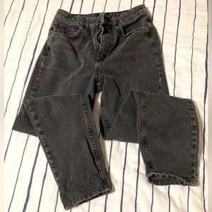 BDG high-waisted vintage wash mom jeans, W27 L32